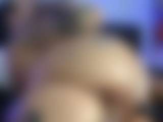HornyLindzay's Live Sex Cam Show