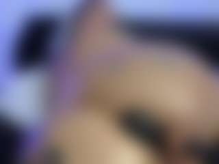 HornyLindzay's Live Sex Cam Show