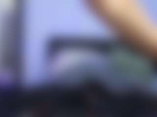 HornyLindzay's Live Sex Cam Show