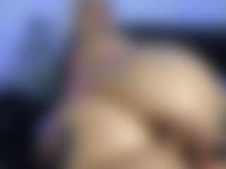 Hornylindzay