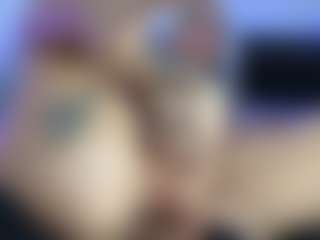 HornyLindzay's Live Sex Cam Show