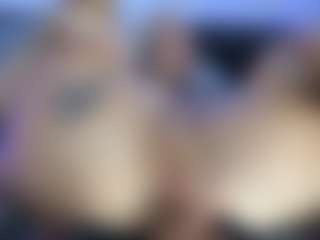 HornyLindzay's Live Sex Cam Show