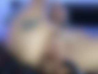 HornyLindzay's Live Sex Cam Show