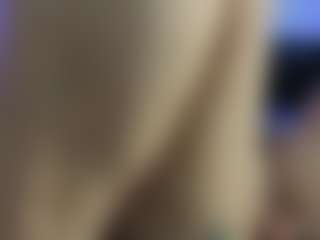 HornyLindzay's Live Sex Cam Show
