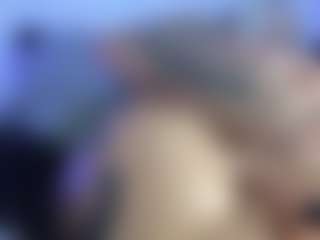 HornyLindzay's Live Sex Cam Show