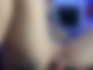 HornyLindzay's Live Sex Cam Show
