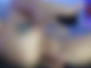 HornyLindzay's Live Sex Cam Show