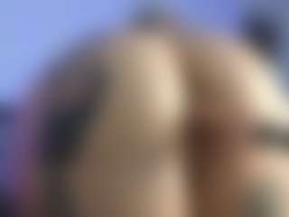 HornyLindzay's Live Sex Cam Show