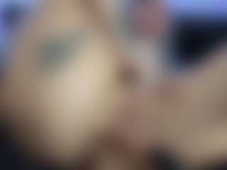 Live cam show with HornyLindzay - Nonbinary on xxxlivecams.org