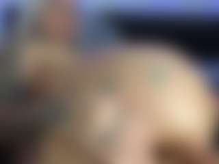 HornyLindzay's Live Sex Cam Show