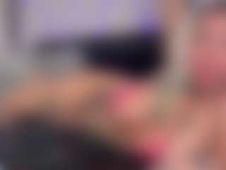 HornyLindzay's Live Sex Cam Show