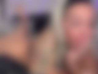 HornyLindzay's Live Sex Cam Show