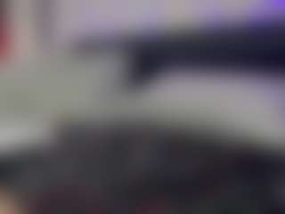 HornyLindzay's Live Sex Cam Show