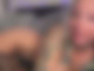 Hornylindzay