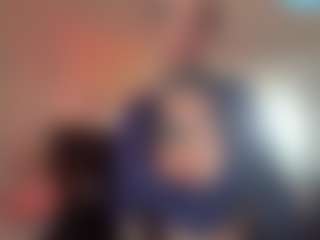 HornyLindzay's Live Sex Cam Show