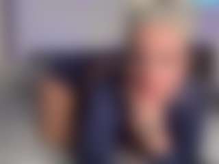 HornyLindzay's Live Sex Cam Show