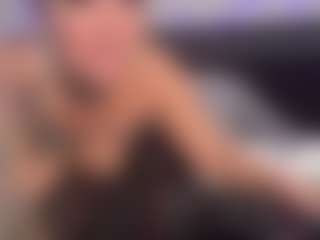 HornyLindzay's Live Sex Cam Show