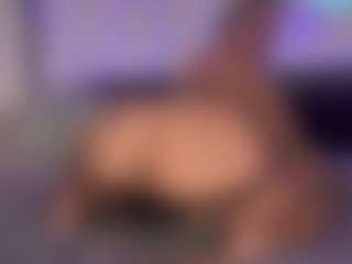 HornyLindzay's Live Sex Cam Show