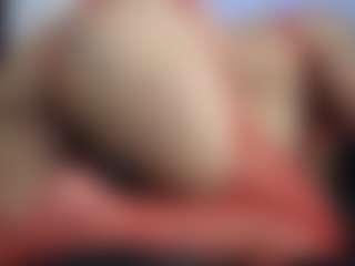 HornyLindzay's Live Sex Cam Show
