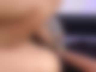 HornyLindzay's Live Sex Cam Show