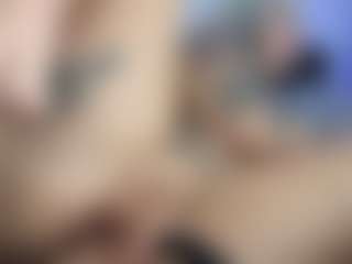 HornyLindzay's Live Sex Cam Show