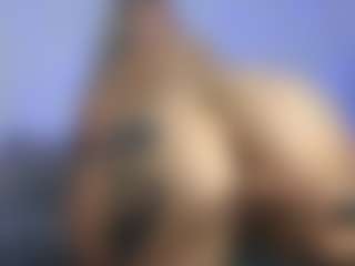 Hornylindzay