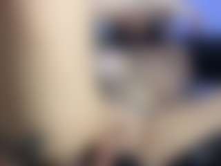 HornyLindzay's Live Sex Cam Show
