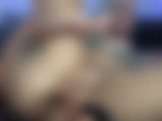 HornyLindzay's Live Sex Cam Show