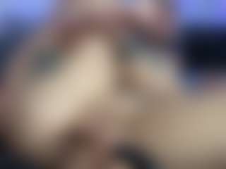 HornyLindzay's Live Sex Cam Show