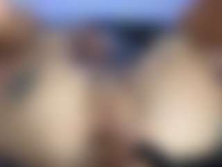 HornyLindzay's Live Sex Cam Show