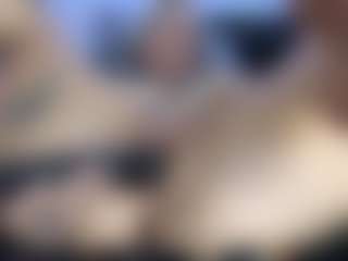 HornyLindzay's Live Sex Cam Show