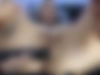 HornyLindzay's Live Sex Cam Show