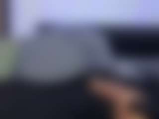 HornyLindzay's Live Sex Cam Show