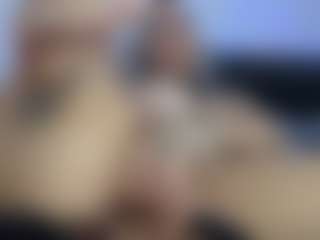HornyLindzay's Live Sex Cam Show