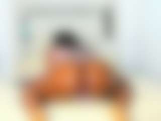 Live cam show with naomy rh - Ebony on Milfs Live | colombia