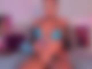 Live cam show with Scarlett Horny - Curvy on Dare Cams