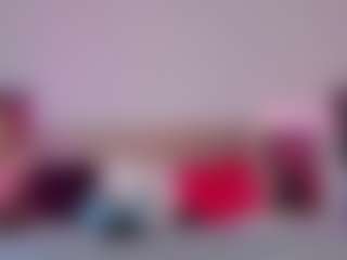 Scarlett Horny's Live Sex Cam Show
