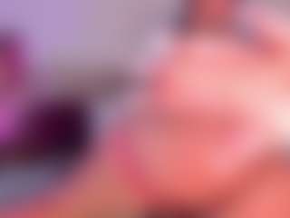 Scarlett Horny's Live Sex Cam Show
