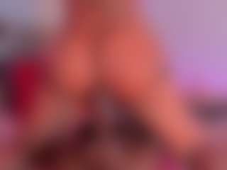 Scarlett Horny's Live Sex Cam Show