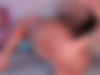 Scarlett Horny's Live Sex Cam Show