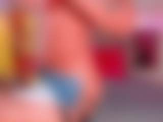 Live cam show with Scarlett Horny - Brown Eyes Toys on iamadamtest123.com