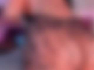 Live cam show with Scarlett Horny - BBW Toys on SpunkLive