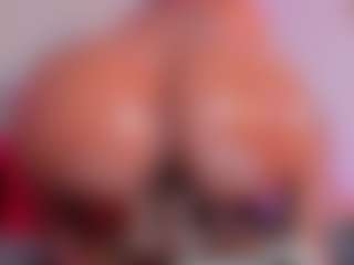 Scarlett Horny's Live Sex Cam Show