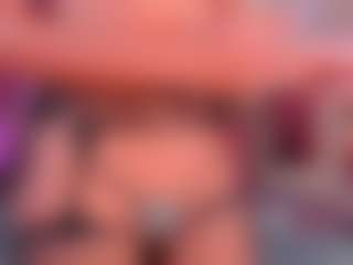 Scarlett Horny's Live Sex Cam Show