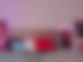 Live cam show with Scarlett Horny - Gamer Brown Hair on Camsoda