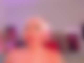 Scarlett Horny's Live Sex Cam Show