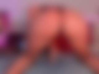 Scarlett Horny's Live Sex Cam Show