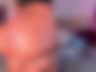 Scarlett Horny's Live Sex Cam Show