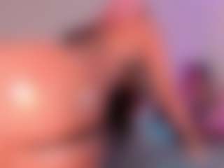 Scarlett Horny's Live Sex Cam Show