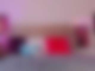 Scarlett Horny's Live Sex Cam Show